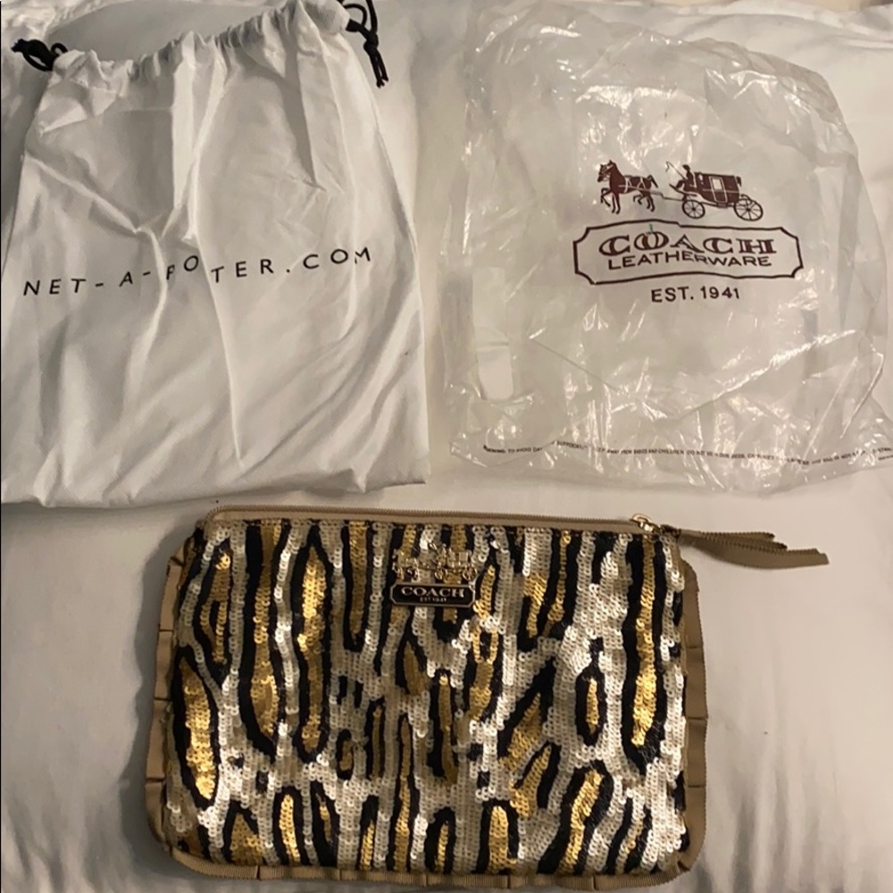 Sequins Clutch - image 6